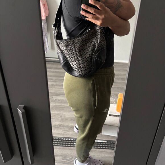 Vintage Coach Shoulder Bag - Picture 6 of 6